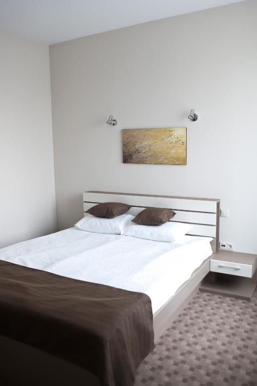 Hotel Bulevard Oradea Zimmer foto
